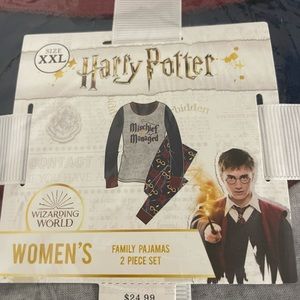 Harry Potter Family Pajama 2 pc set - Women’s XXL